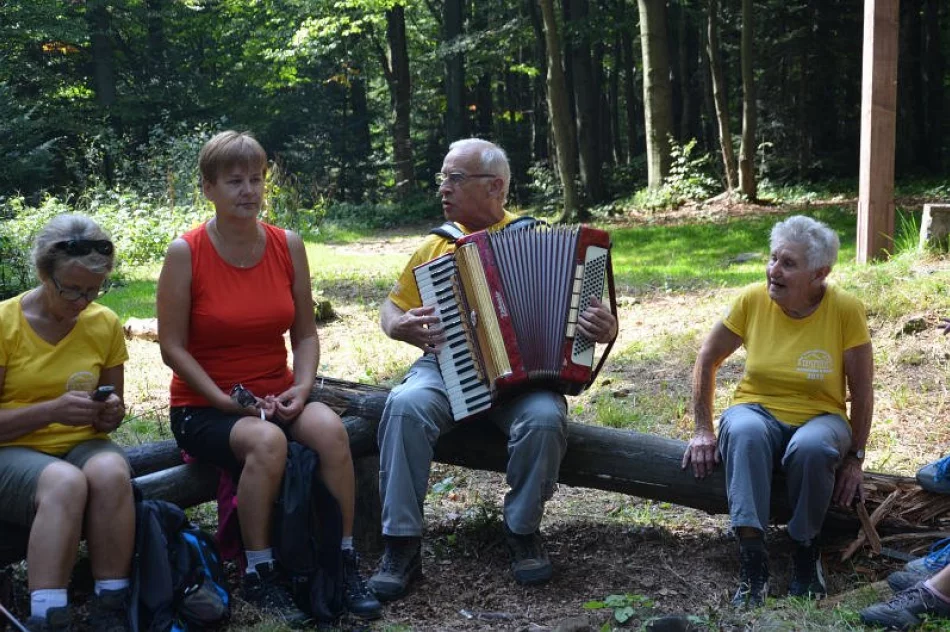 "Działała na rzecz ukochanego regionu i lokalnego środowiska, czerpiąc najlepszy z możliwych wzór od swego ojca" - zdjęcie 11