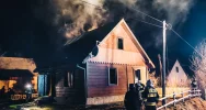 28 strażaków gasiło pożar - zdjęcie 3