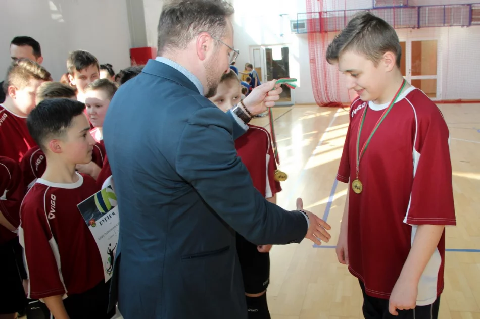 Mistrzostwa Gminy Limanowa w mini piłce siatkowej dzieci - zdjęcie 4