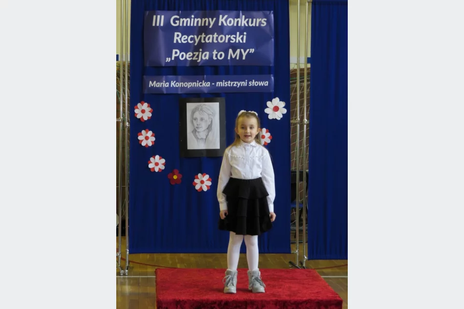 III Gminny Konkurs Recytatorski "Poezja to MY" w Starej Wsi - zdjęcie 3