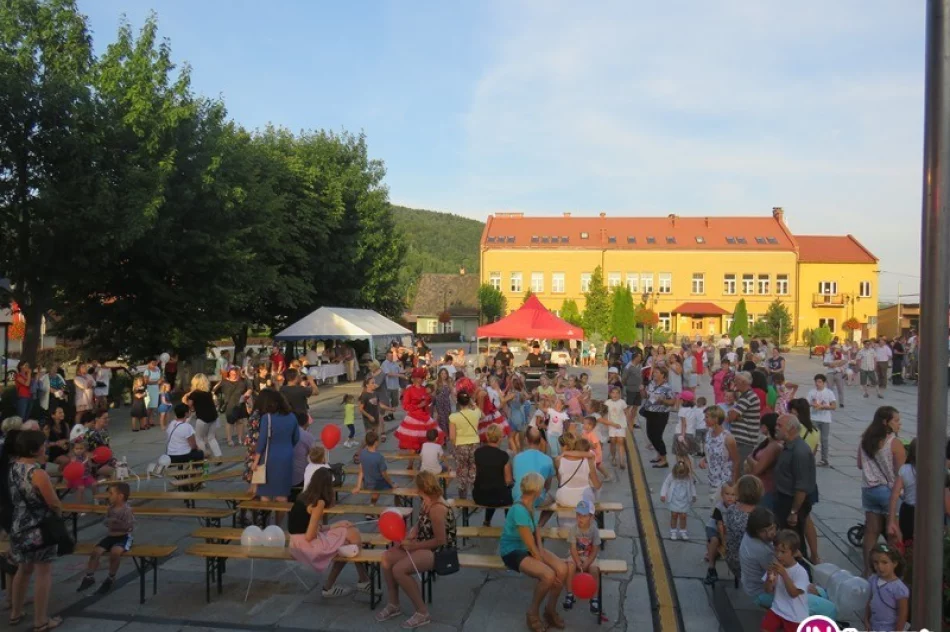 Patriotyczny piknik z widowiskową rekonstrukcją i koncertem - zdjęcie 2