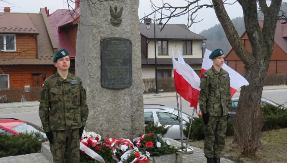 Odsłonięto tablicę ufundowaną przez IPN - zdjęcie 1