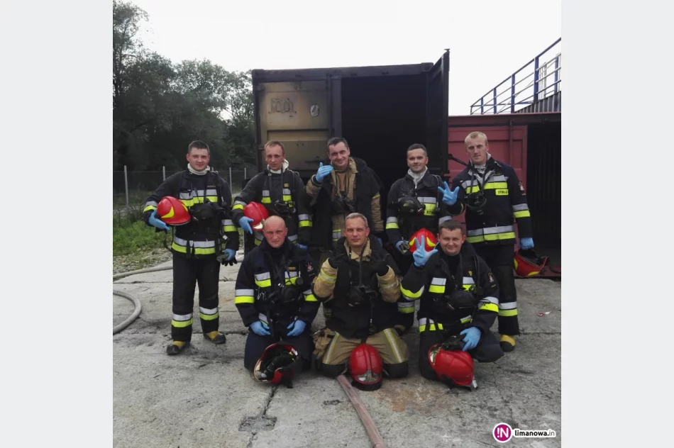 Szkolili się z gaszenia pożarów wewnętrznych - zdjęcie 3