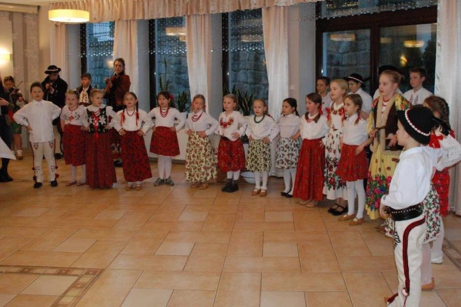 Jak zagórzańscy seniorzy Dzień Kobiet świętowali… - zdjęcie 7