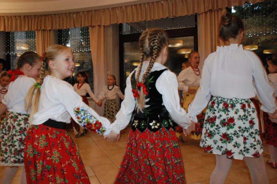 Jak zagórzańscy seniorzy Dzień Kobiet świętowali… - zdjęcie 11