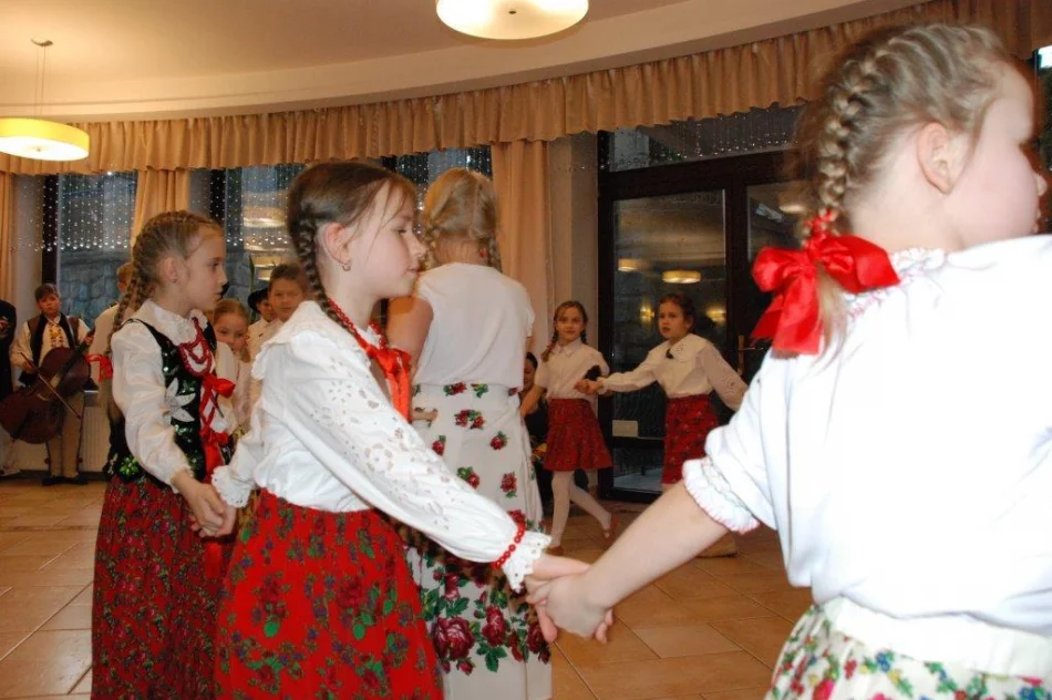 Jak zagórzańscy seniorzy Dzień Kobiet świętowali… - zdjęcie 17