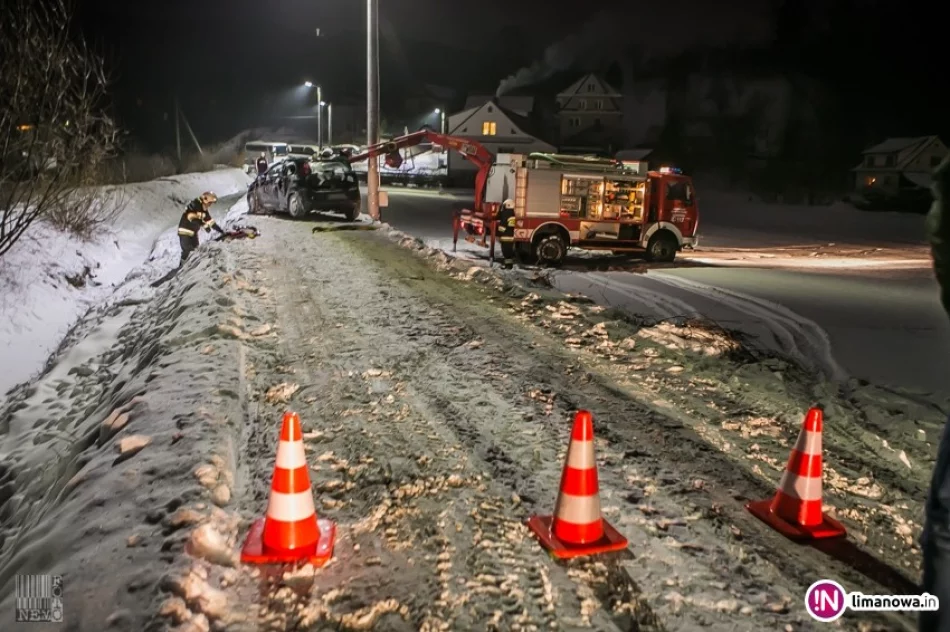Samochód dachował w głębokiej fosie (wideo) - zdjęcie 4