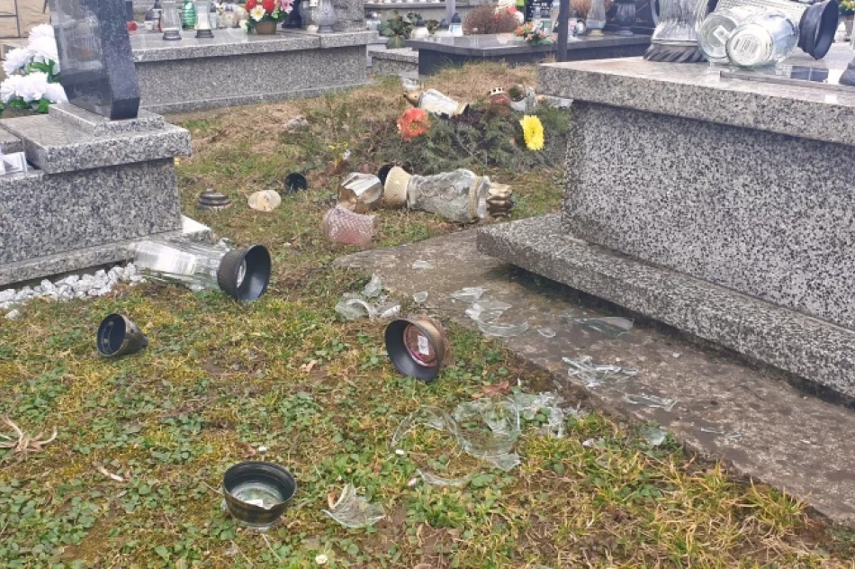 Spustoszenia także na cmentarzach - zdjęcie 9