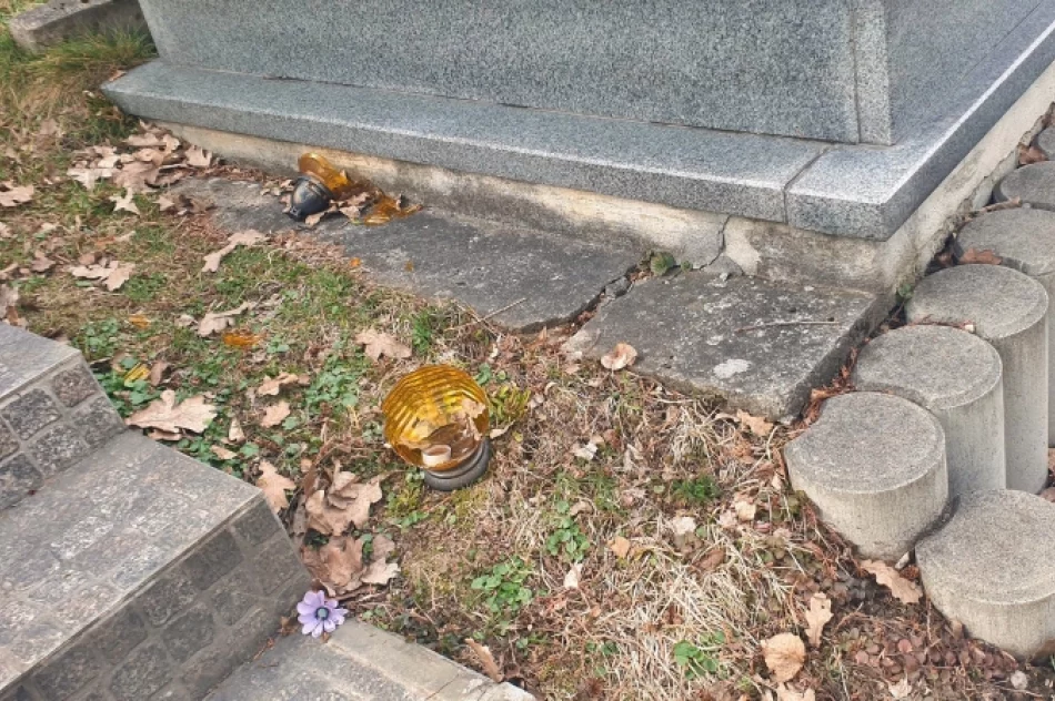 Spustoszenia także na cmentarzach - zdjęcie 11