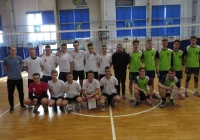 Rozstrzygnęli rywalizację o siatkarski prymat w powiecie - zdjęcie główne