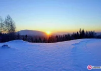 Meteorolodzy ostrzegają: najwyższy stopień zagrożenia, w nocy nawet - 34 st. C. - zdjęcie główne