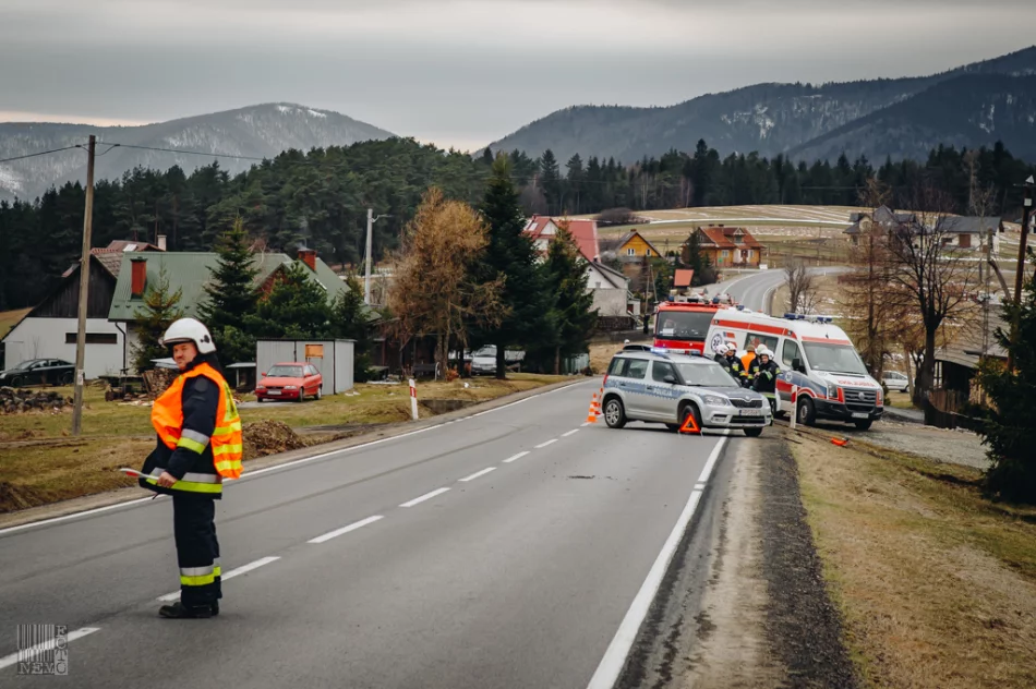 Zderzenie dwóch pojazdów na DK 28 - zdjęcie 10