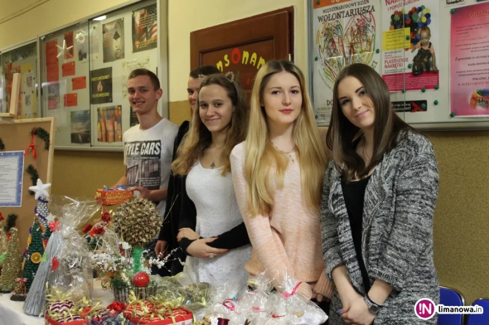 Uczniowie zarobili dla małej Blanki 1,7 tys. zł - zdjęcie 3