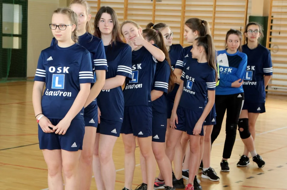 Dziewczęta z Rupniowa mistrzyniami gminy w piłce ręcznej - zdjęcie 11