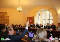 Budżet powiatu bez dyskusji. 30 mln zł na inwestycje, deficyt i kolejny kredyt - zdjęcie główne