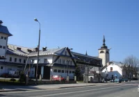 Przebudowa i rewitalizacja placu w centrum miejscowości - zdjęcie główne