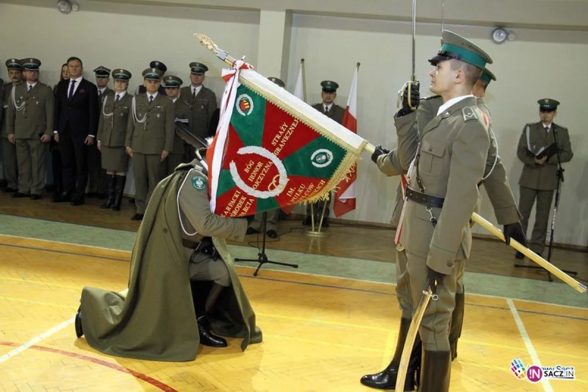 Karpacki Ośrodek Wsparcia Straży Granicznej przeszedł do historii. Pożegnali sztandar