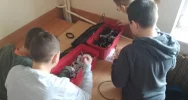 Uczyli się programować i sterować robotami - zdjęcie 3