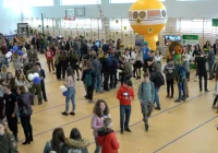 Młodzież zapoznawała się z ofertą okolicznych szkół - zdjęcie główne