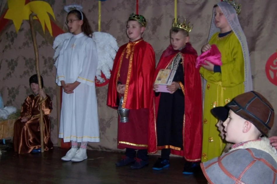 Jasełka z opłatkiem - zdjęcie 4