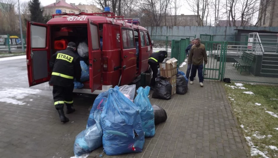 Strażacy dotarli z pomocą do bezdomnych - zdjęcie 1