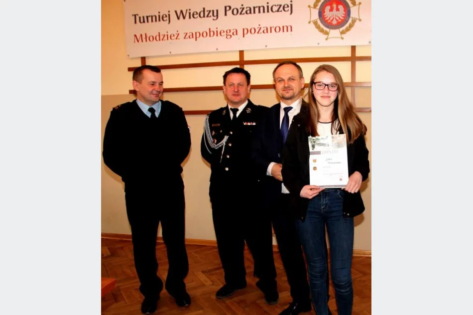 Gminny etap konkursu "Młodzież zapobiega pożarom" 2019 - zdjęcie 3