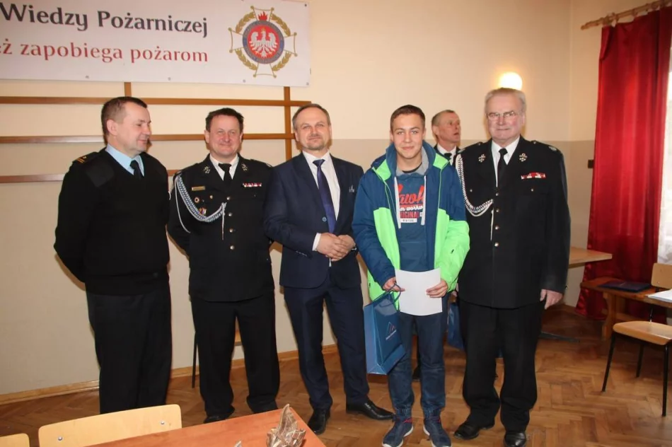 Gminny etap konkursu "Młodzież zapobiega pożarom" 2019 - zdjęcie 16