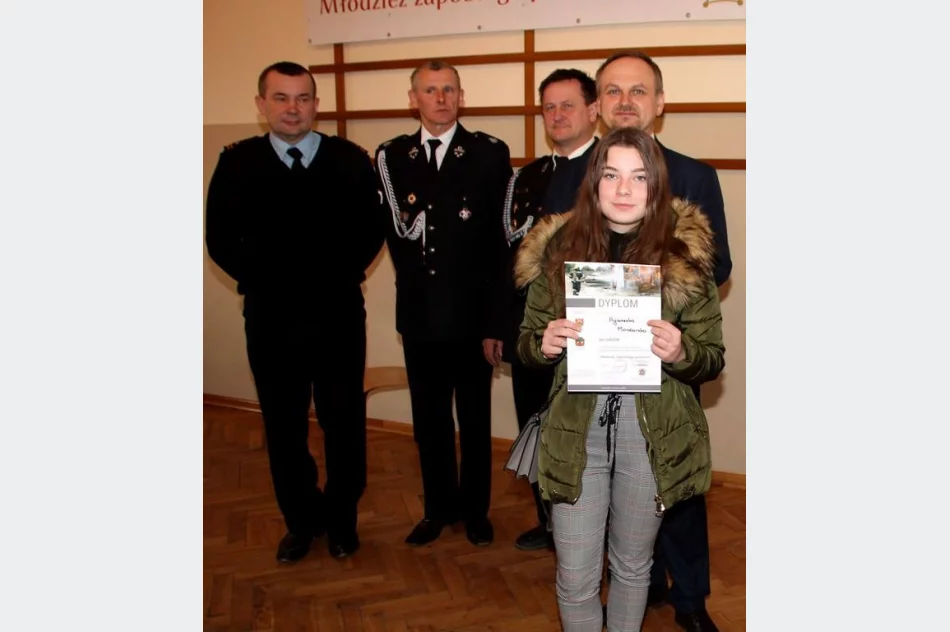 Gminny etap konkursu "Młodzież zapobiega pożarom" 2019 - zdjęcie 18