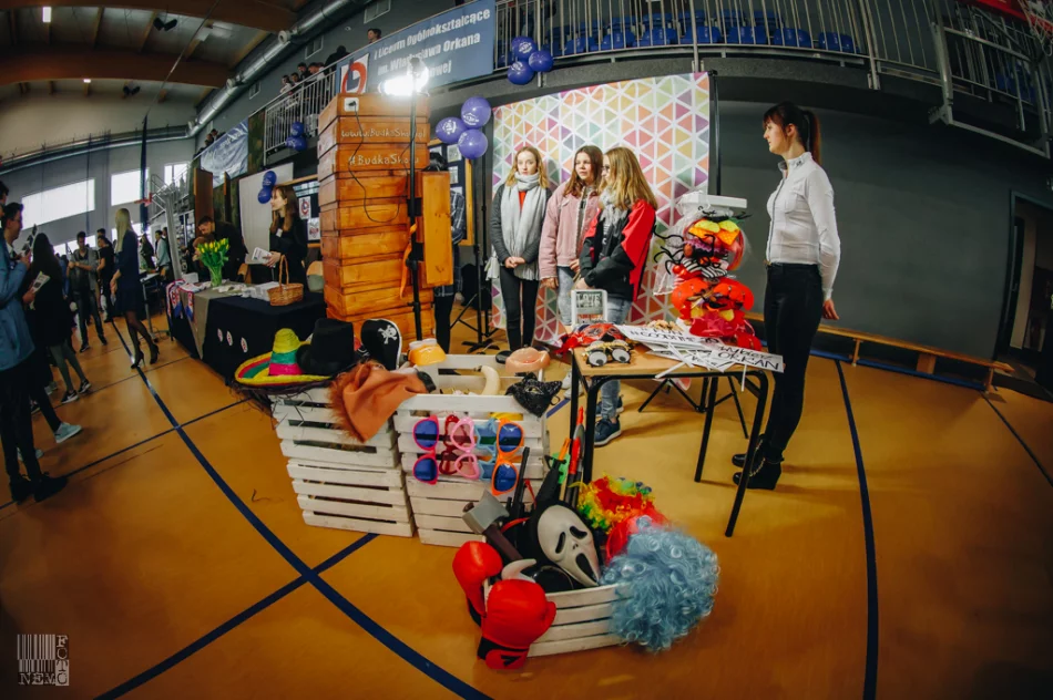 Powiatowe Targi Edukacyjne 2019 w ZSTiO - zdjęcie 4