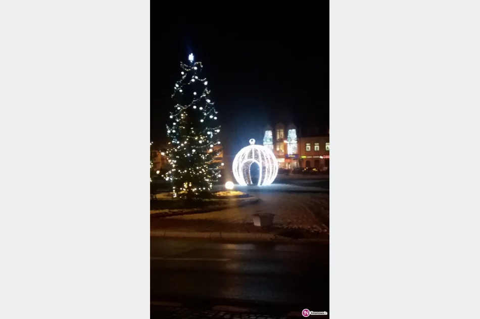 Nowa ozdoba na limanowskim rynku - zdjęcie 2