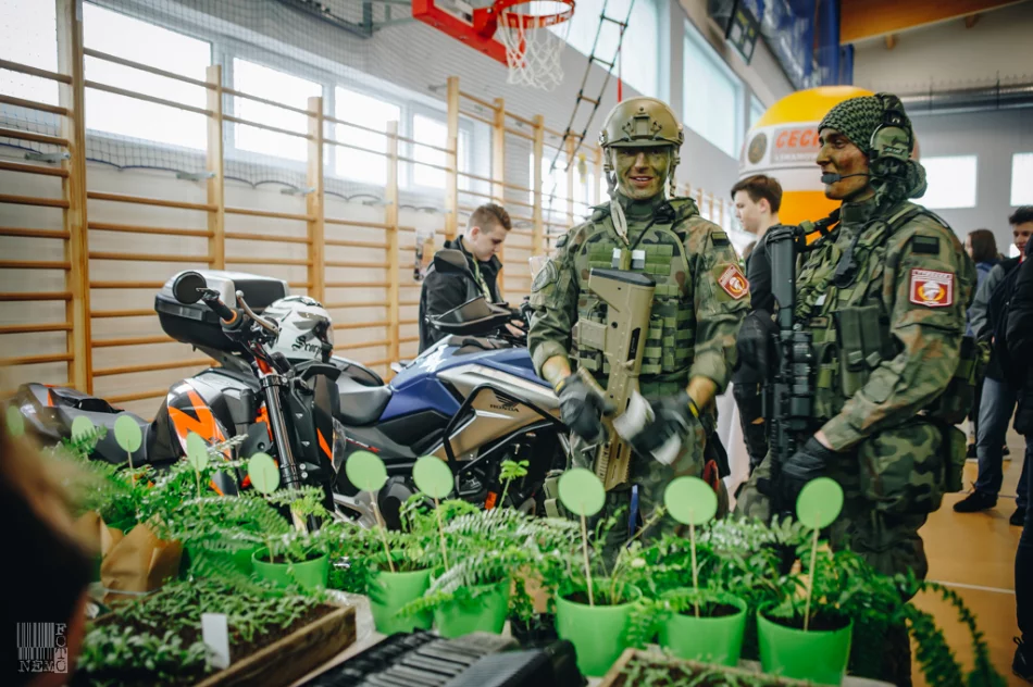 Powiatowe Targi Edukacyjne 2019 w ZSTiO - zdjęcie 19
