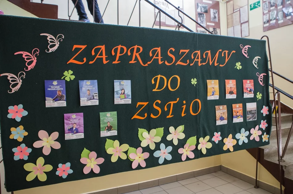 Otwarto przebudowane za blisko 2 mln zł warsztaty  - zdjęcie 2