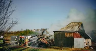 Budynek gospodarczy spłonął doszczętnie wraz z wyposażeniem - zdjęcie 5