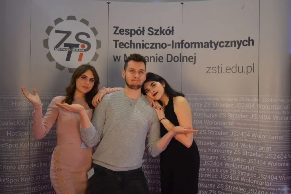 Kolejny sukces ZSTI na krakowskich targach edukacyjnych - zdjęcie 6