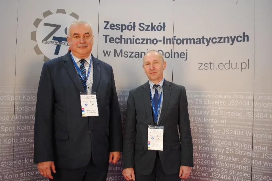 Kolejny sukces ZSTI na krakowskich targach edukacyjnych - zdjęcie 11