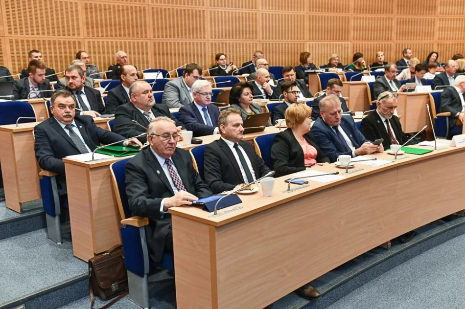VII sesja Sejmiku Województwa Małopolskiego - zdjęcie 4