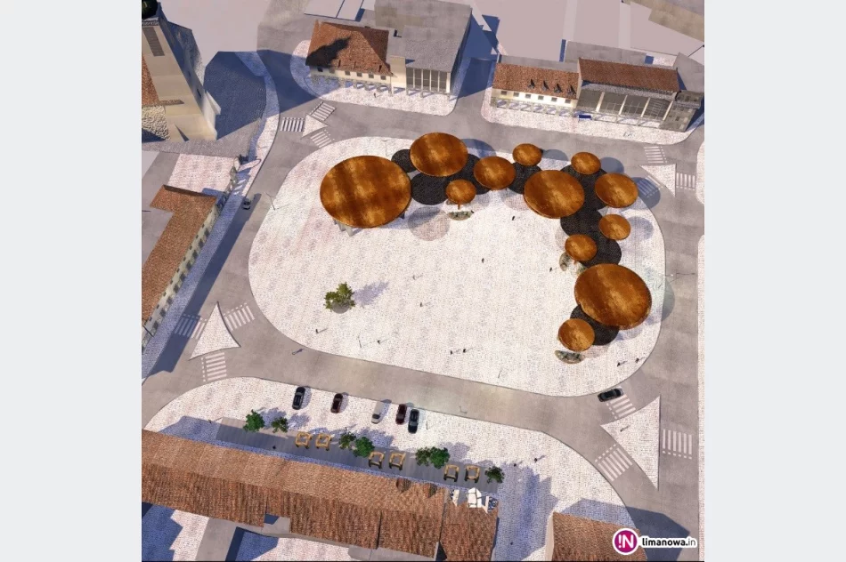 Nietypowe zadaszenie na płycie rynku? - zdjęcie 2