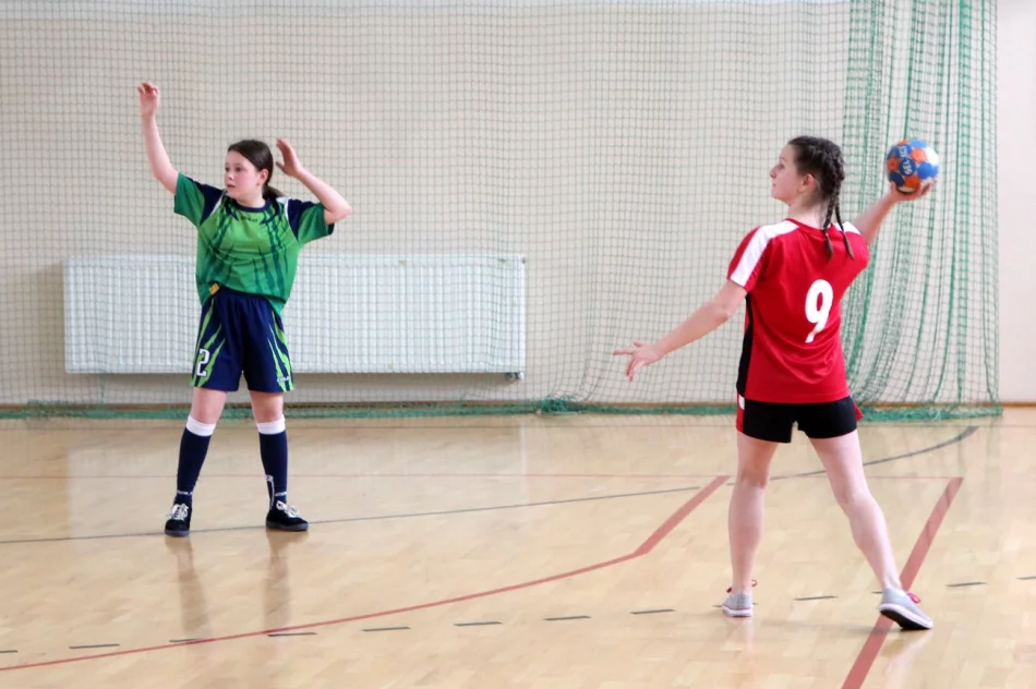 Rupniów znów najlepszy w piłce ręcznej - zdjęcie 11