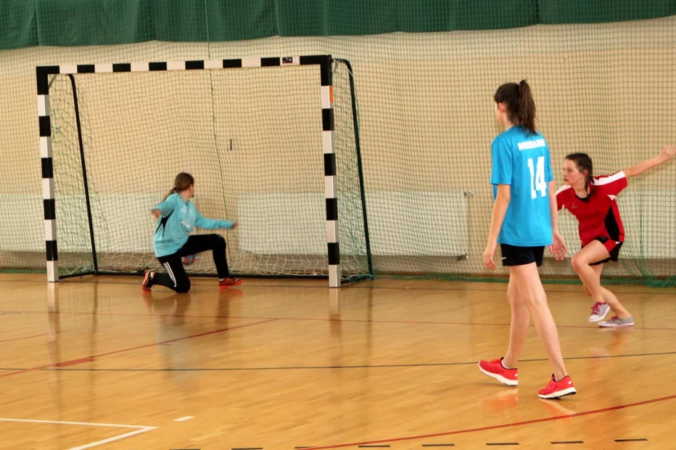 Rupniów znów najlepszy w piłce ręcznej - zdjęcie 19