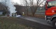 Samochód zapalił się w trakcie jazdy - zdjęcie 4