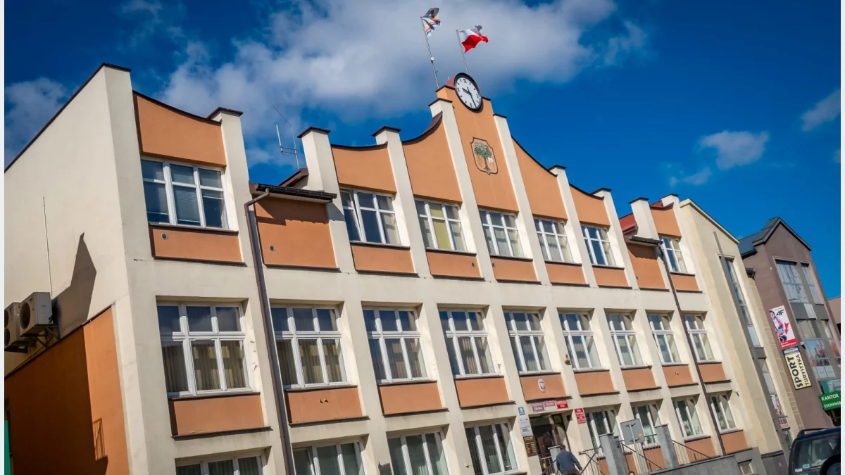 Budynek Urzędu Miasta Limanowa przy ul. Jana Pawła II w Limanowej