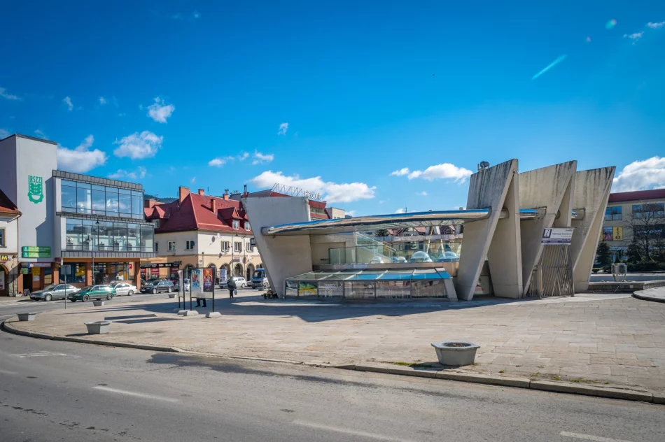 Limanowski Rynek przed przebudową - zdjęcie 6