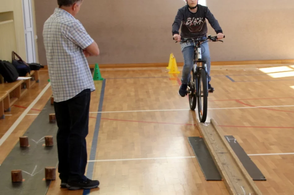 Gminne eliminacje Turnieju Wiedzy o Bezpieczeństwie w Ruchu Drogowym - zdjęcie 11