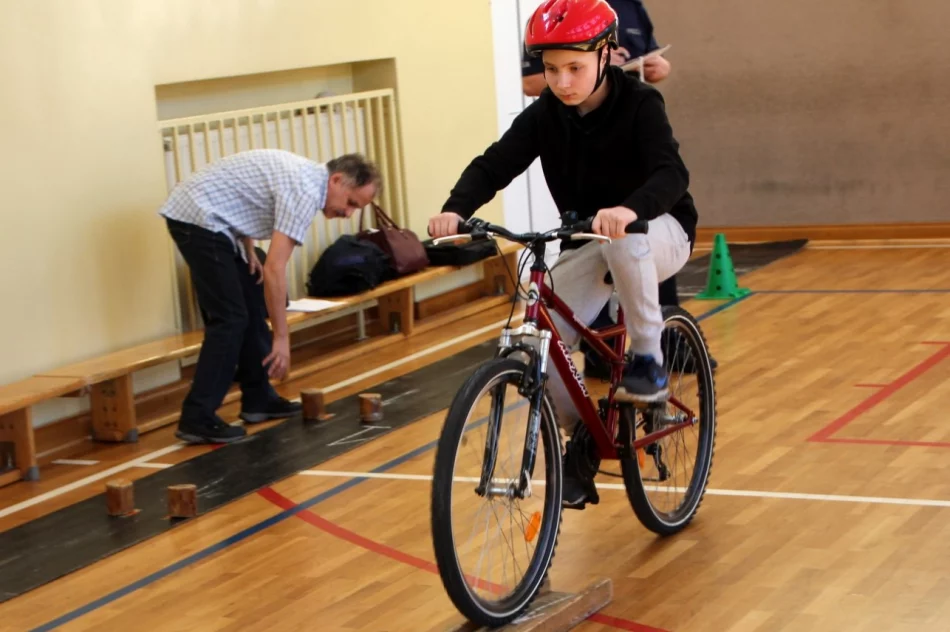 Gminne eliminacje Turnieju Wiedzy o Bezpieczeństwie w Ruchu Drogowym - zdjęcie 14