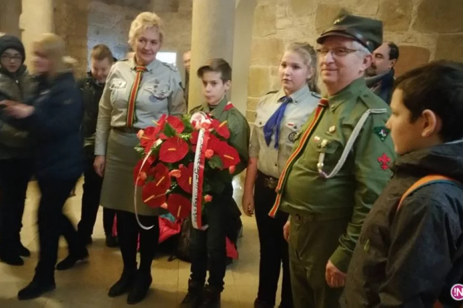Blisko stu harcerzy pojechało po jeden ogień - zdjęcie 2