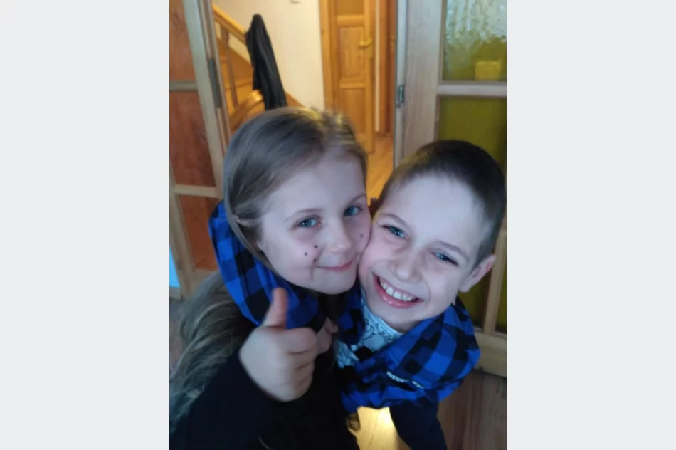 Ma dopiero 9 lat, a przeżył już mnóstwo bólu i cierpienia. Stasia czeka kosztowna operacja, by mógł normalnie chodzić! - zdjęcie 5