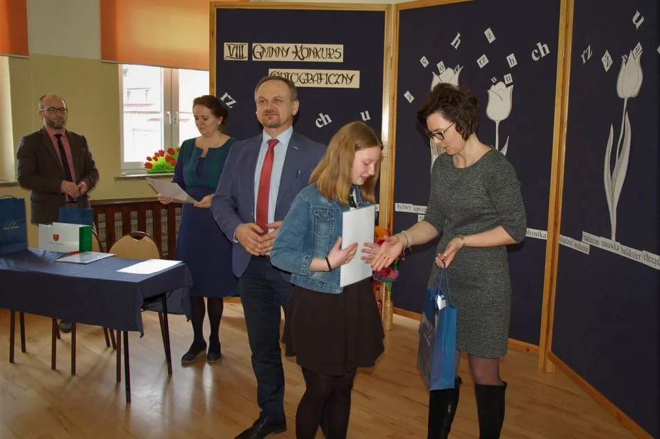 VIII Gminny Konkurs Ortograficzny w Pisarzowej - zdjęcie 7