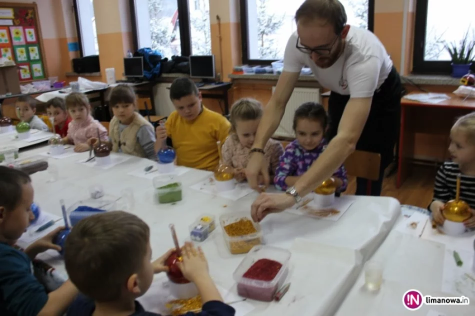 Przedszkolaki i uczniowie mieli 'ręce pełne pomysłów' - zdjęcie 2
