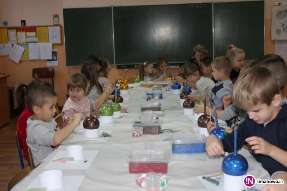 Przedszkolaki i uczniowie mieli 'ręce pełne pomysłów' - zdjęcie 3