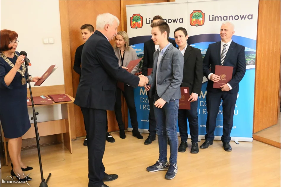 MIASTO DOCENIŁO SPORTOWCÓW - zdjęcie 12